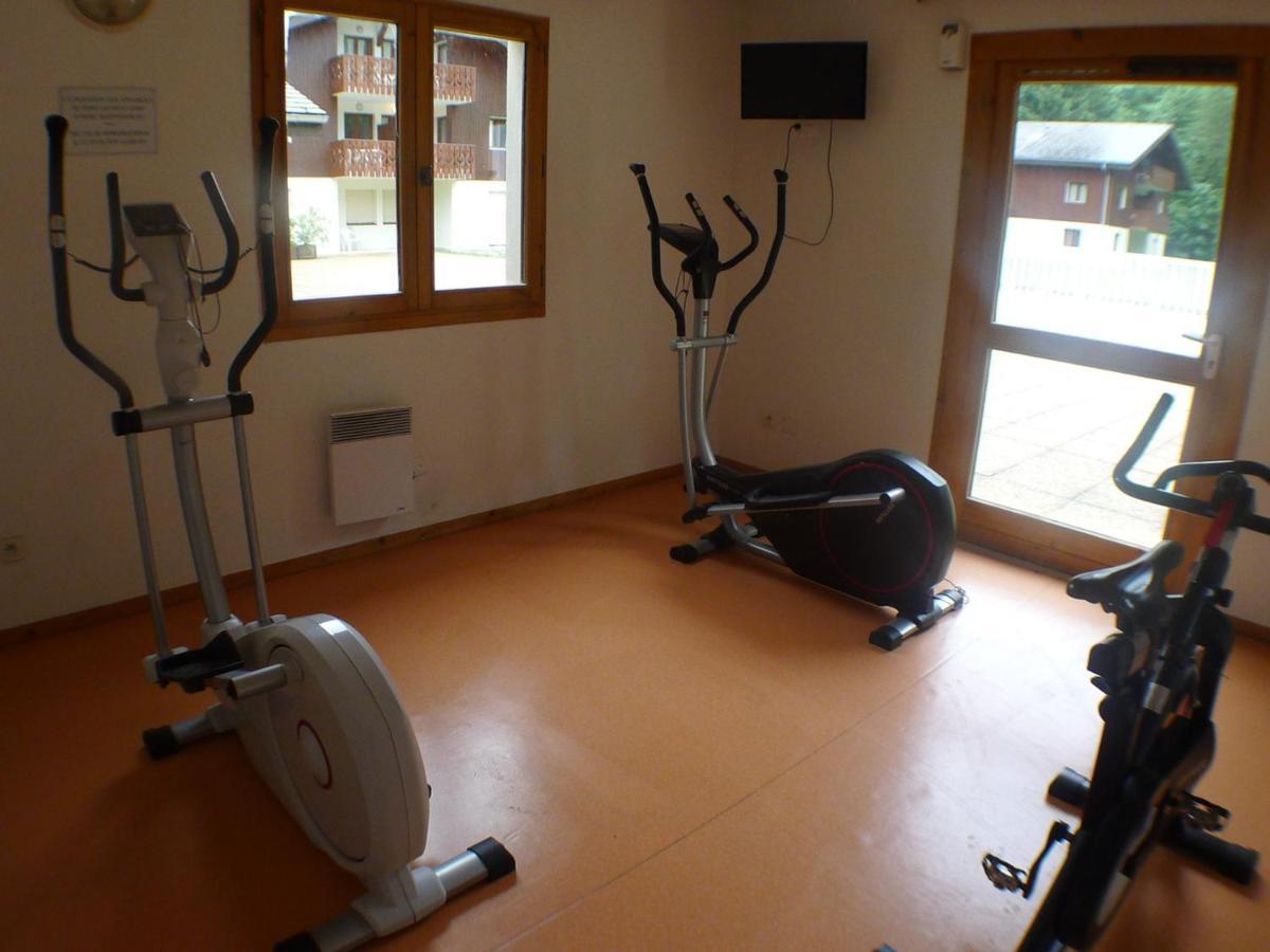 Appartement Confortable Avec Piscines, Terrasse Et Parking A Samoens - Fr-1-629-100 Εξωτερικό φωτογραφία